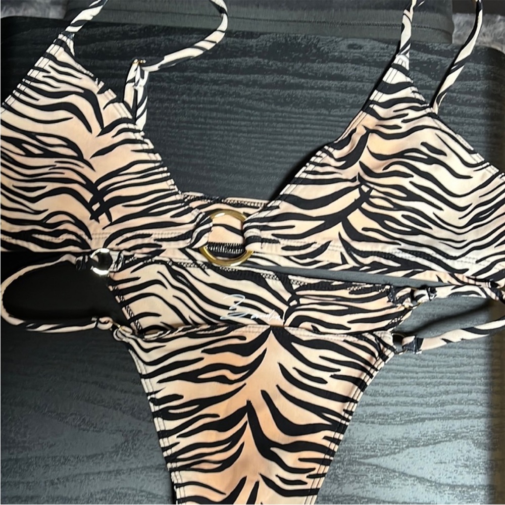 Bamba ring leader set , top and bottom S